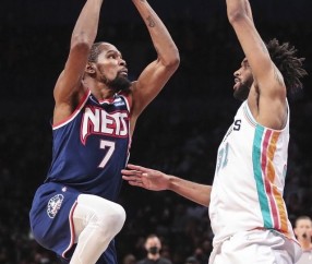 开云-Doinb在瑞士队比赛中连败，绝杀引发热议！的简单介绍