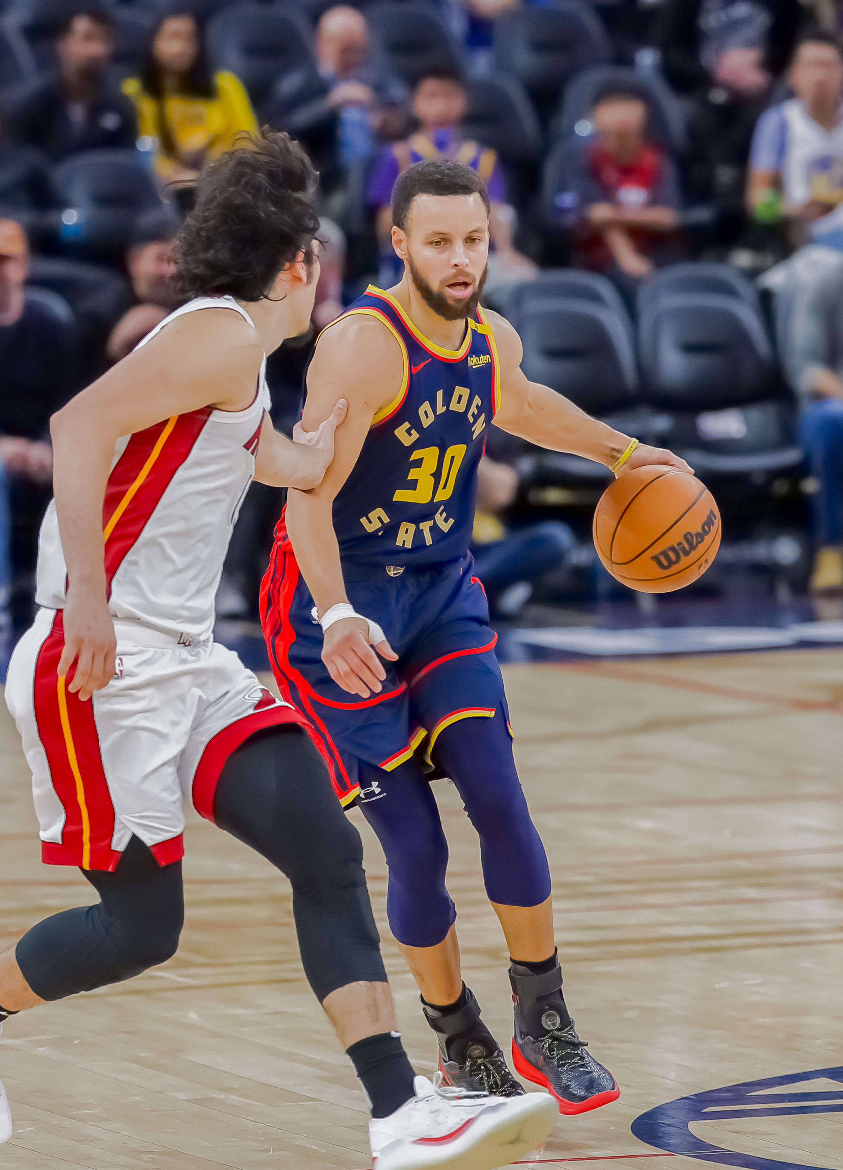 包含库里连续三场比赛得分超过惊险取胜,瑞士队挑战极限!的词条 包含库里连续三场比赛得分超过惊险取胜,瑞士队挑战极限!的词条